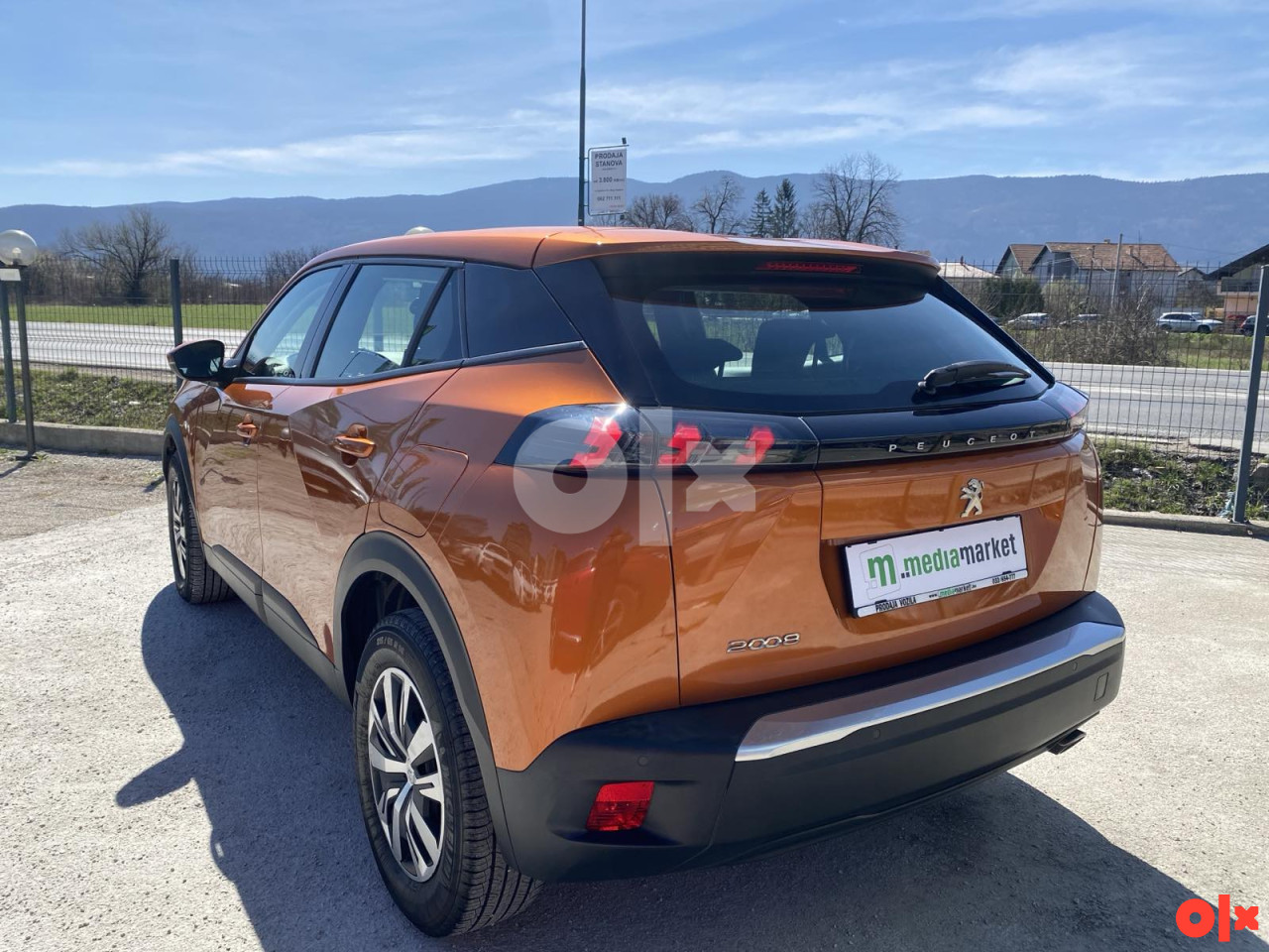 Peugeot 2008 Active Business 1.5BlueHDi 2021g. LED NAVI