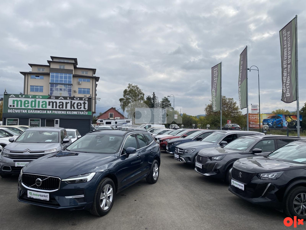 Volvo XC 60 B4 Momentum Pro 2022g. 49.791km VIRTUAL KAMERA XC60