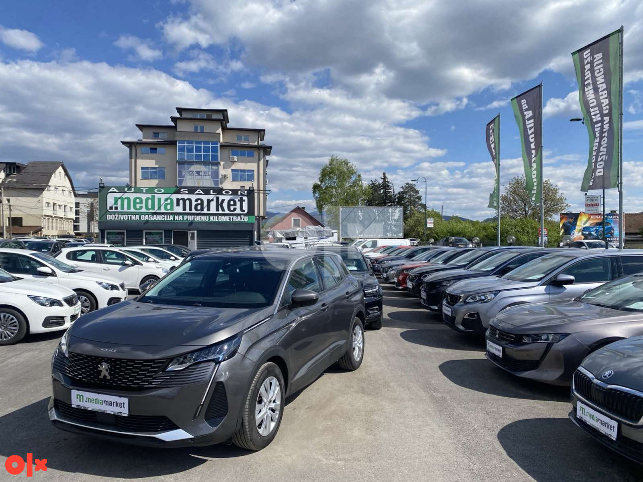 Peugeot 3008 EAT8 Automatik 1.5BlueHDi 130ks KAMERA VIRTUAL