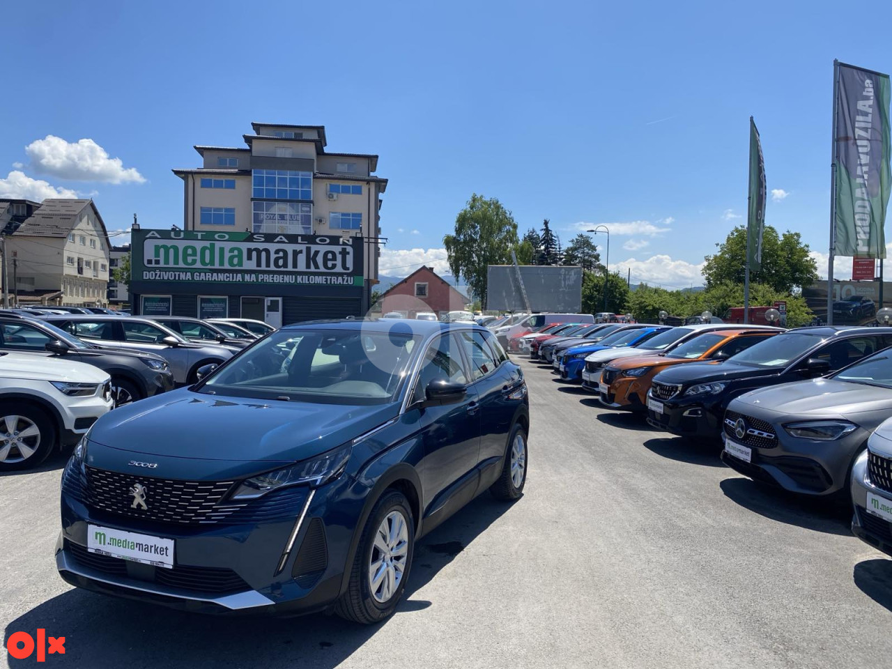 Peugeot 3008 97.348km Active EAT8 Automatik 1.5BlueHDi KAMERA LED
