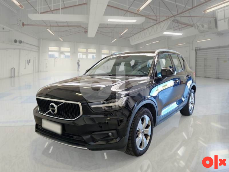 Volvo XC 40 AWD D3 Business Automatik 2020g. Kamera LED XC40