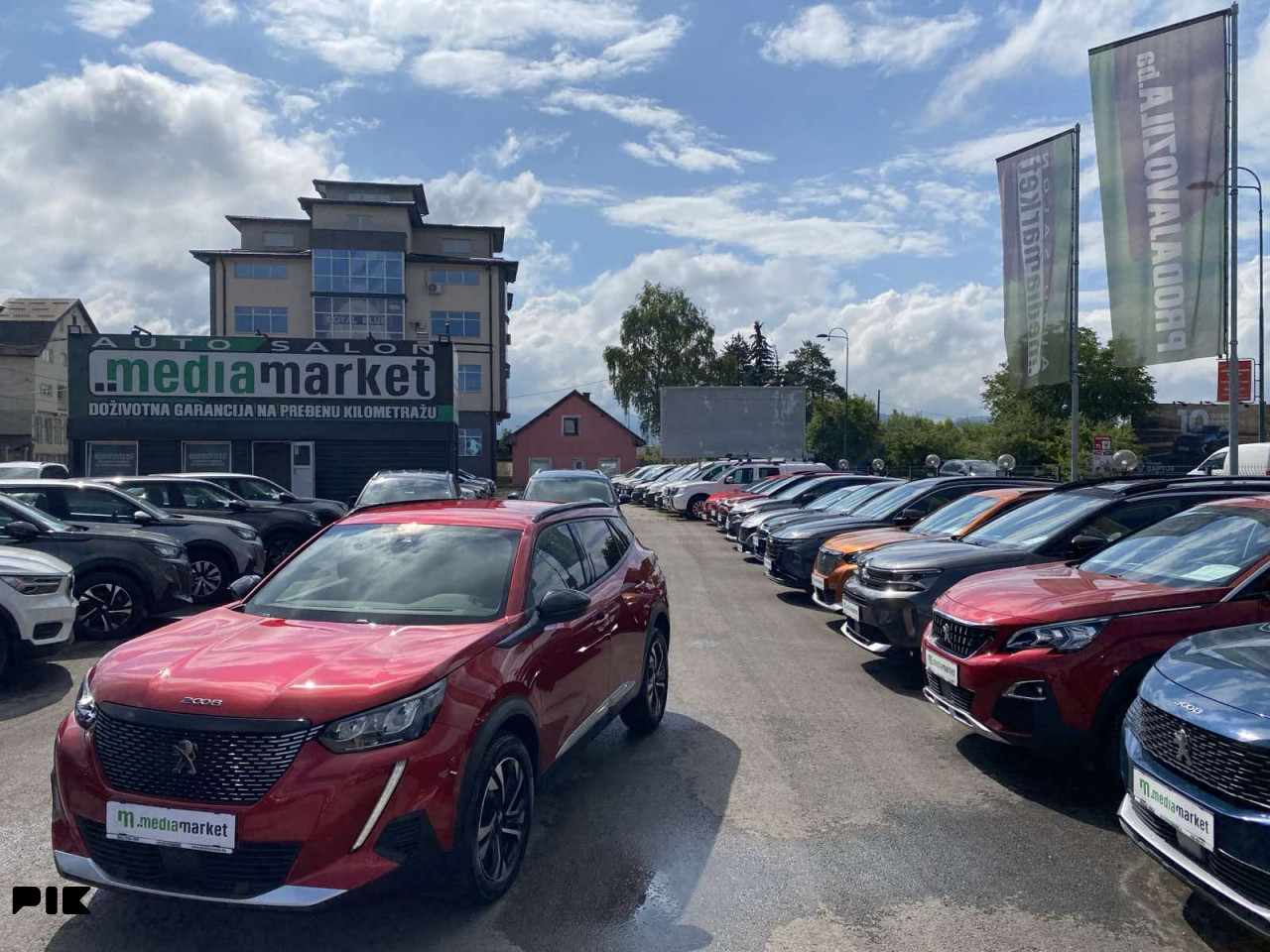Peugeot 2008 1.5BlueHDi 99.950km Allure EAT8 Virtual Kamera LED