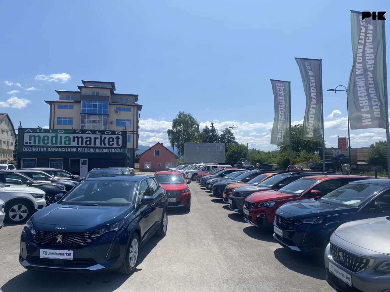 Peugeot 3008 Active MT 1.5BlueHDi 130ks 120.890km 2021 Kamera LED
