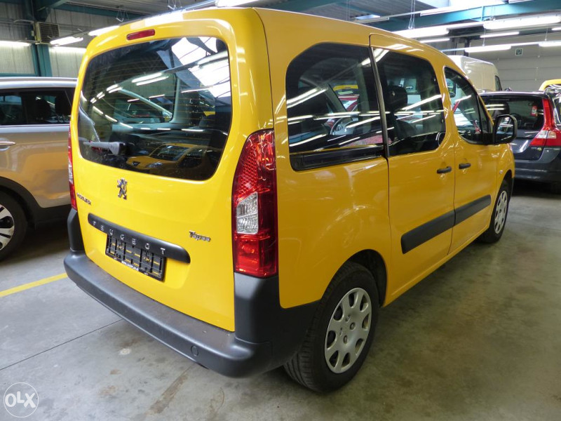 Peugoet Partner 1.6HDi KLIMA 2011g putnicki Caddy life